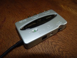 Behringer UCA202